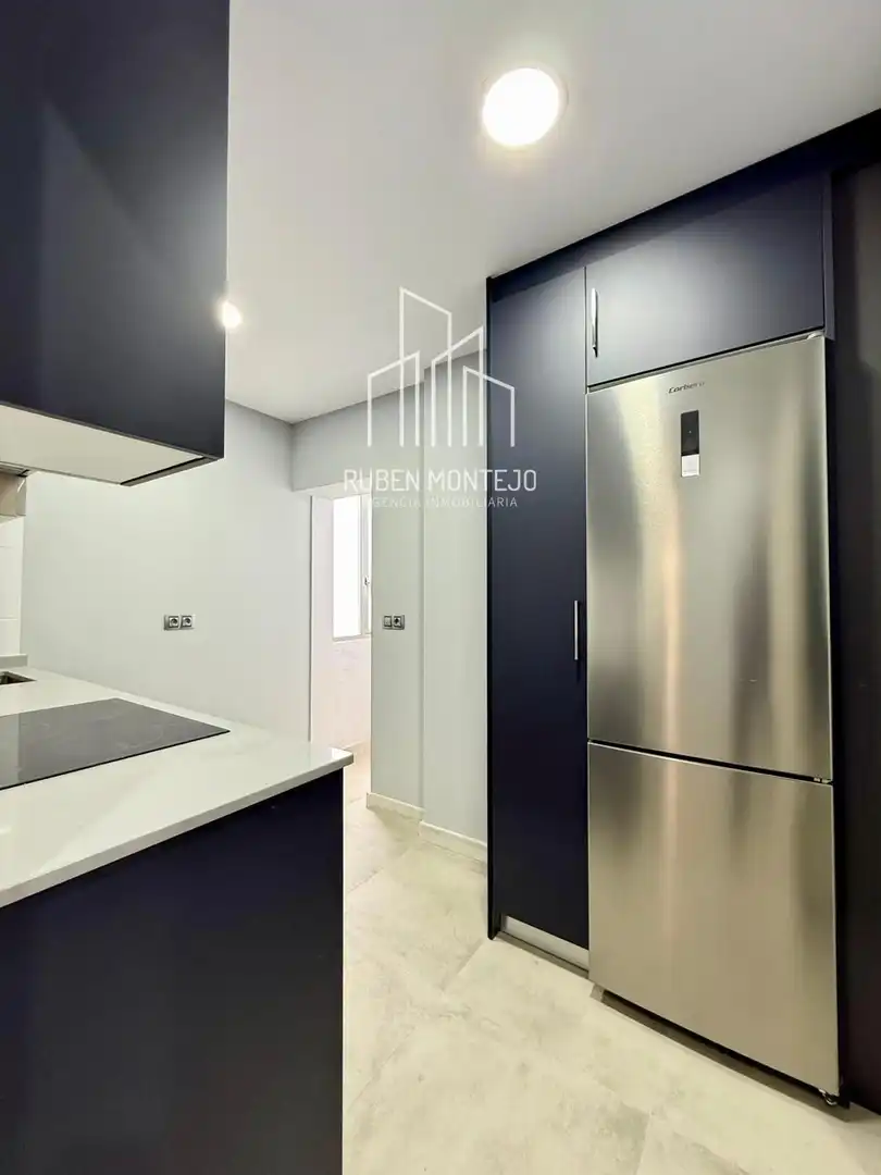 Kitchen of Flat for rent in Salamanca  with Heating, Parquet flooring and Terrace