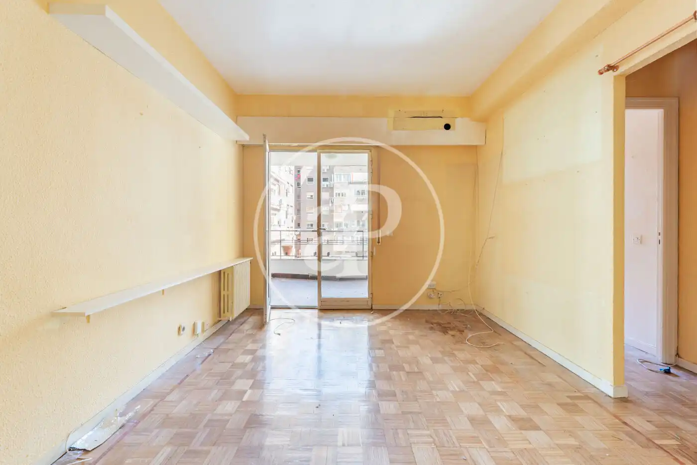 Sala de estar de Piso en venta en Madrid con Calefacción, Terraza y Balcón