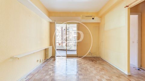 Foto 3 de Piso en venta en C. del Dr. Esquerdo, Niño Jesús, Madrid Capital
