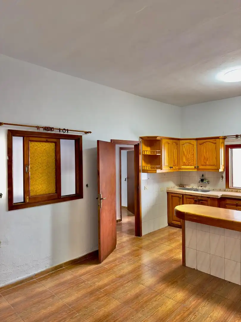 Cocina de Piso en venta en Adeje con Amueblado y Balcón