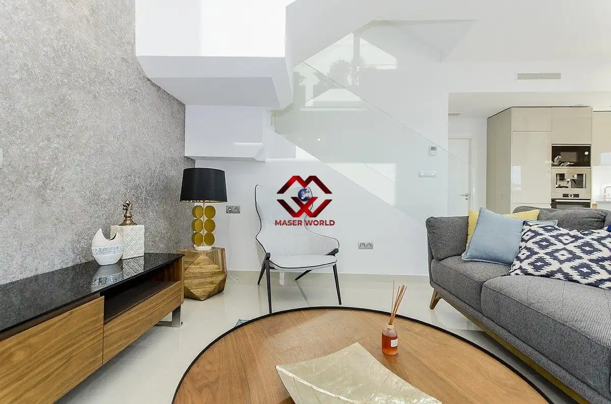 Chalet con piscina en venta en Los Montesinos, imagen 13