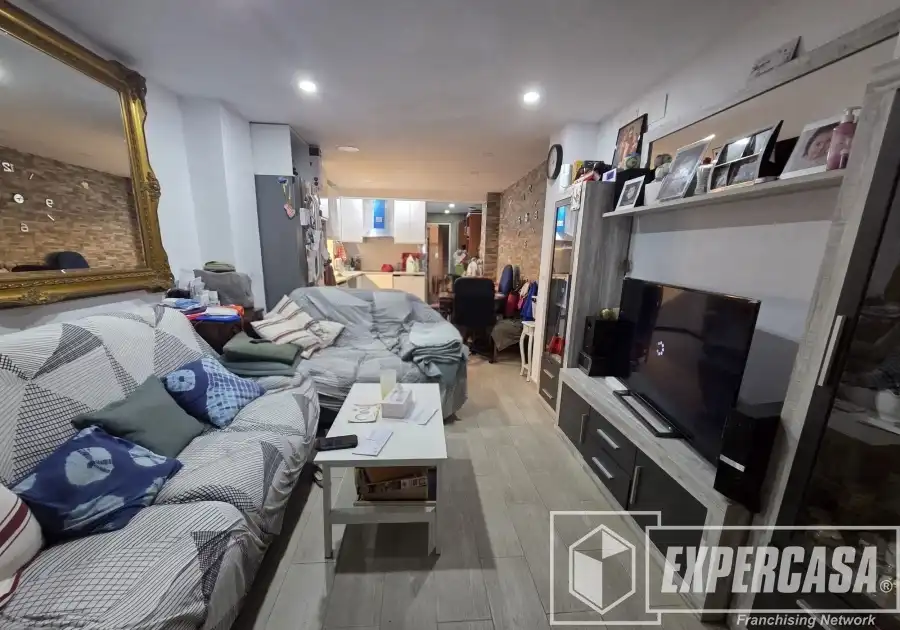 Casa adosada en venta en Corbera con Aire acondicionado, Terraza y Trastero