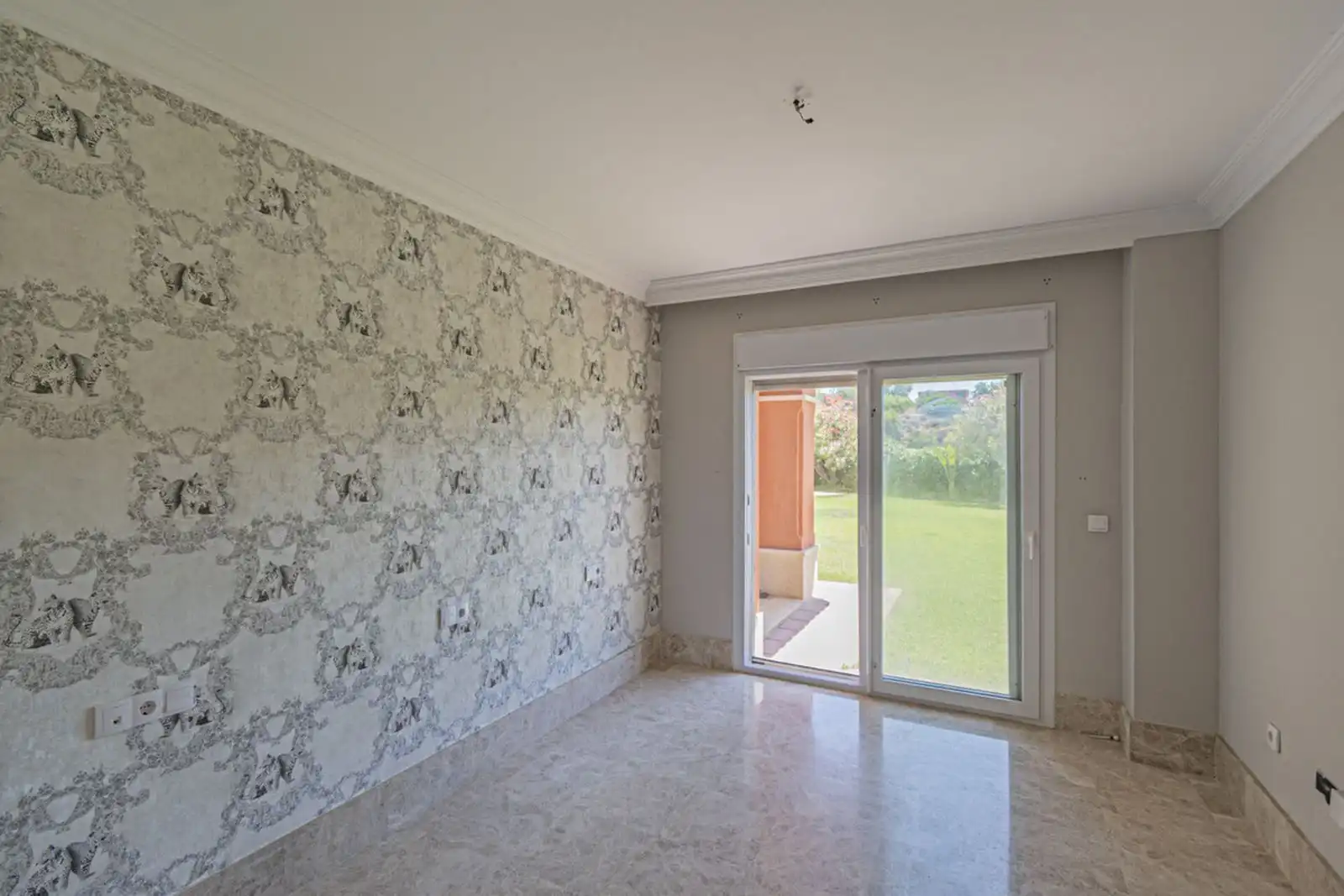 Chalet con piscina en venta en Calle Huerta Chica S/N, imagen 14