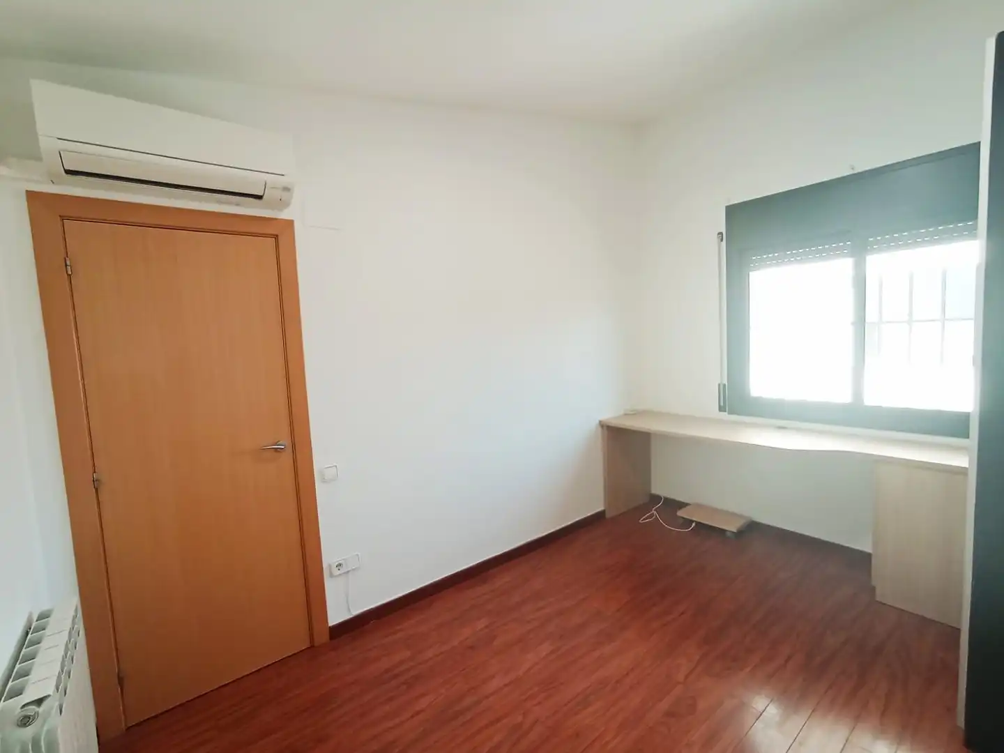 Maisonette zur Miete in Terrassa mit Klimaanlage, Heizung und Terrasse
