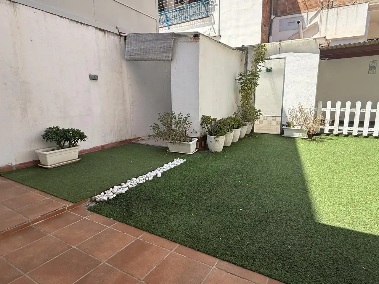 Detached house with terrace for sale in Carrer de Batista i Roca, imagen 7