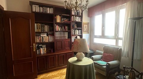 Foto 3 de Piso en venta en Calle de Velázquez, -1, San Claudio - La Chantría, León Capital