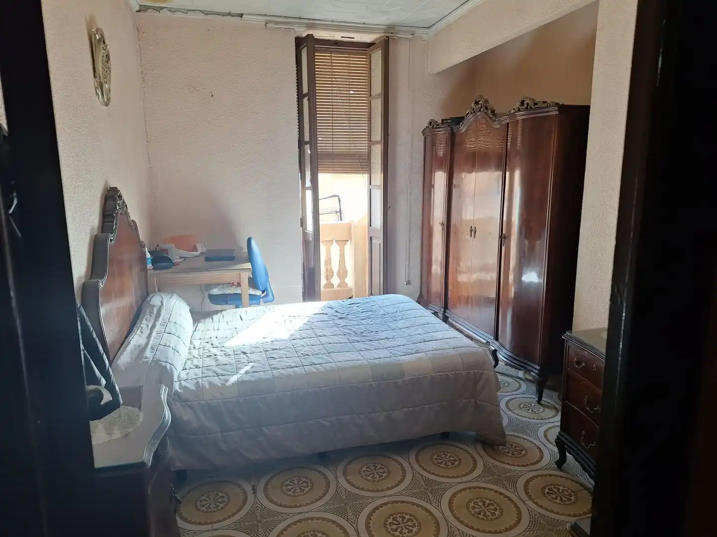 Habitación de Casa adosada en venta en Valencia