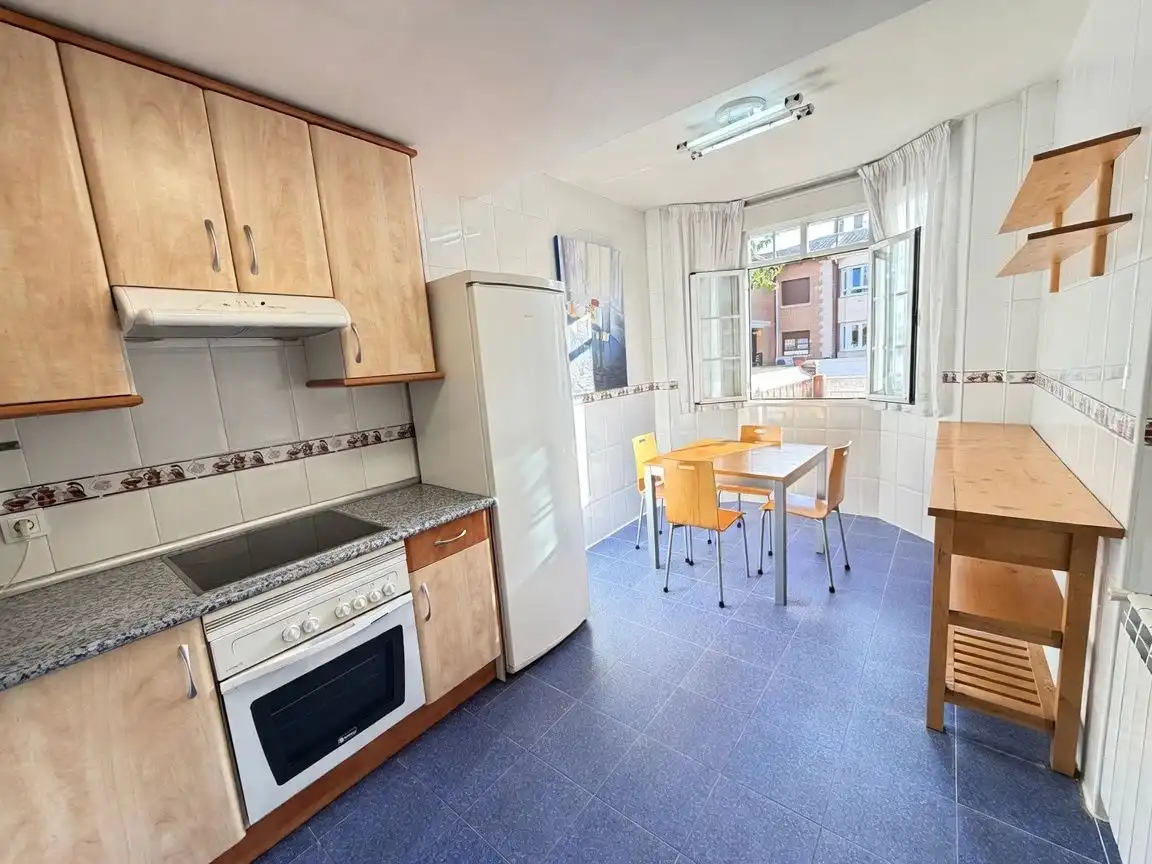 Villa avec jardin à vendre à Calle Finlandia, imagen 2