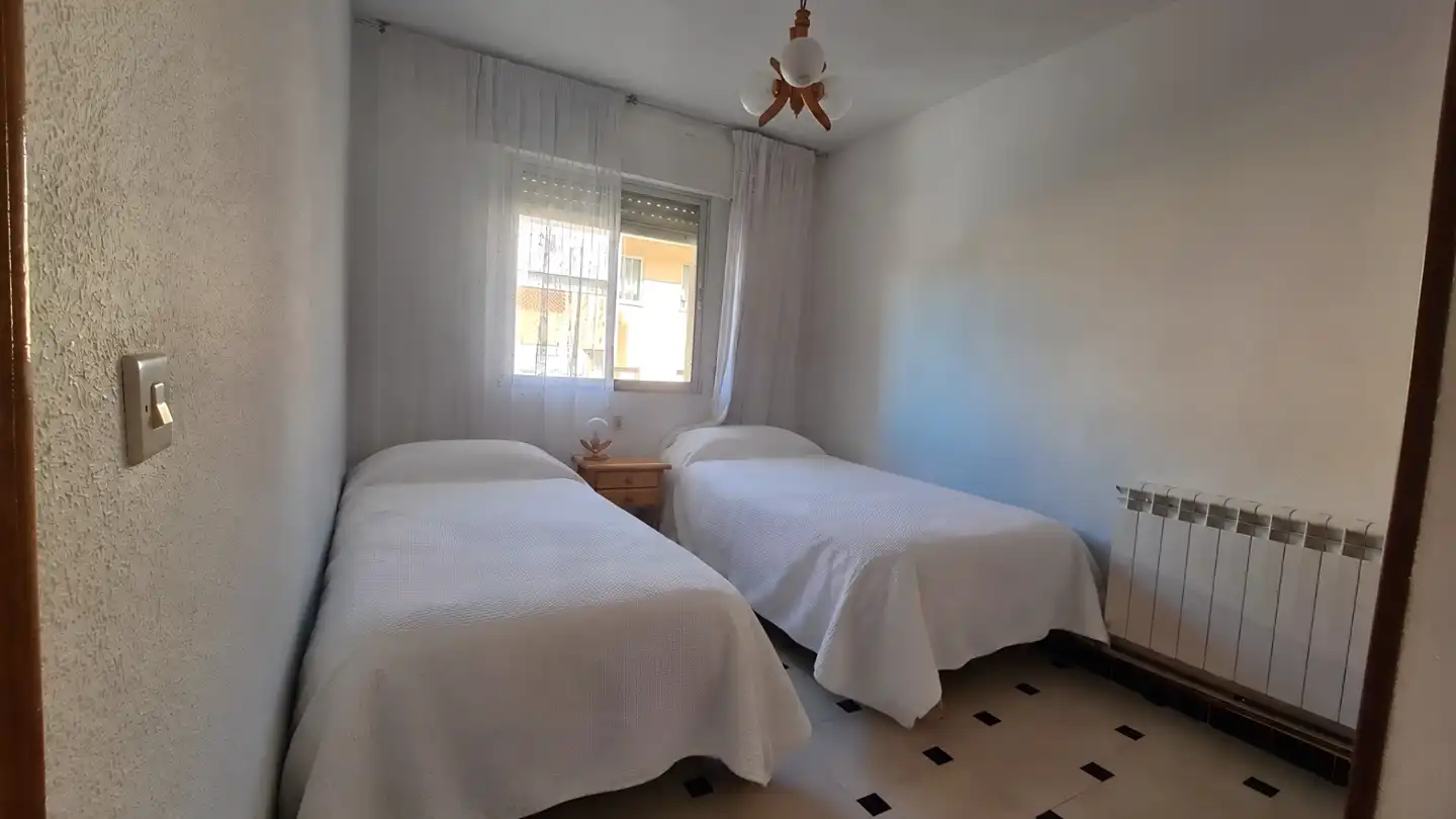 Habitación de Dúplex en venta en La Adrada , Ávila