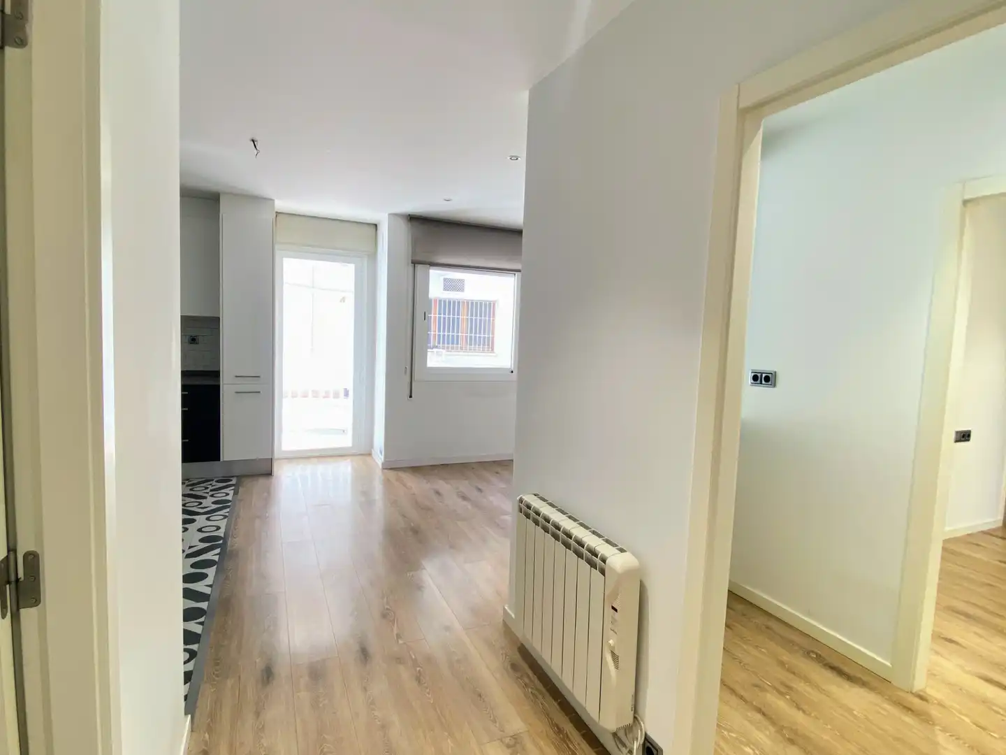 Flat for sale in  Barcelona Capital  with Heating, Parquet flooring and Oven