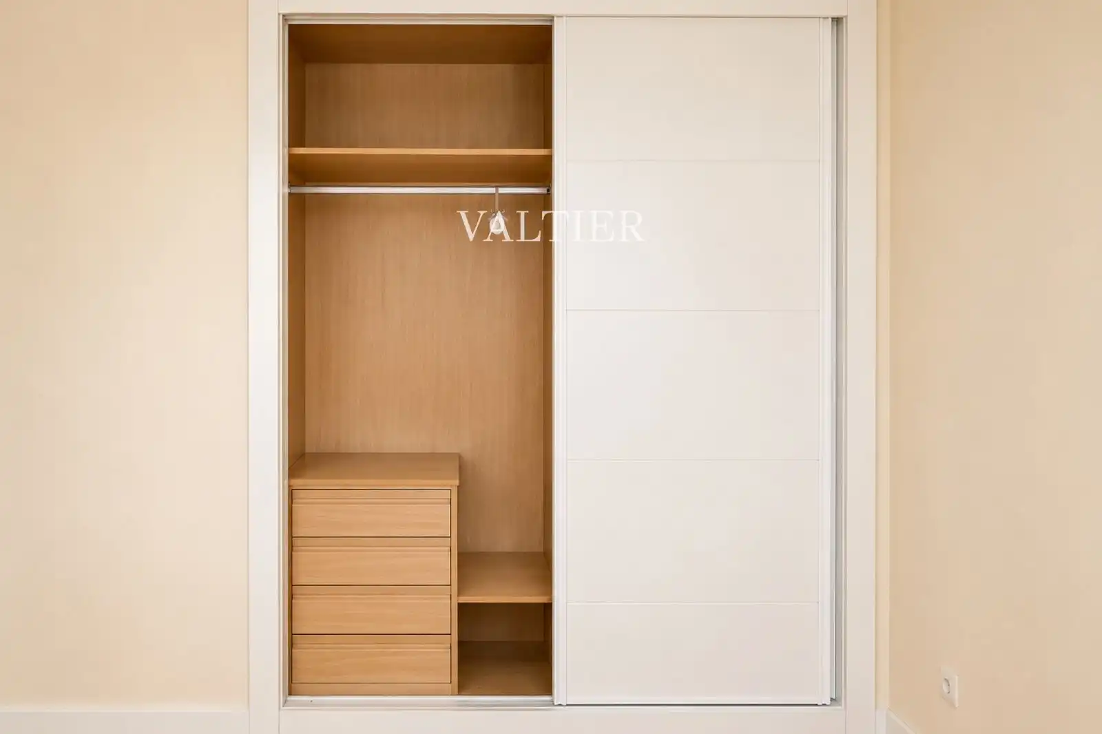 Habitación de Piso de alquiler en Madrid con Aire acondicionado, Piscina y Piscina comunitaria