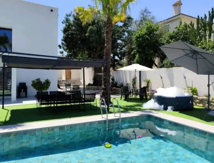 Chalet con terraza en venta en Garbinet - Vistahermosa, imagen 52