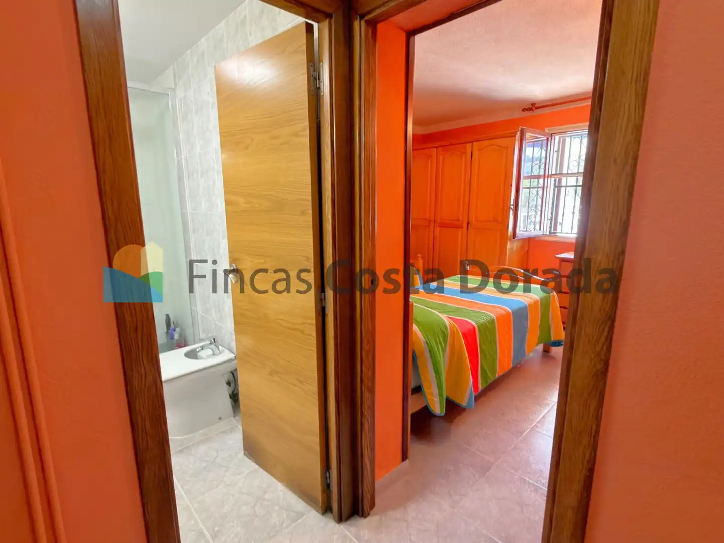 Planta baja en venta en Vilanova i la Geltrú con Aire acondicionado, Jardín privado y Terraza