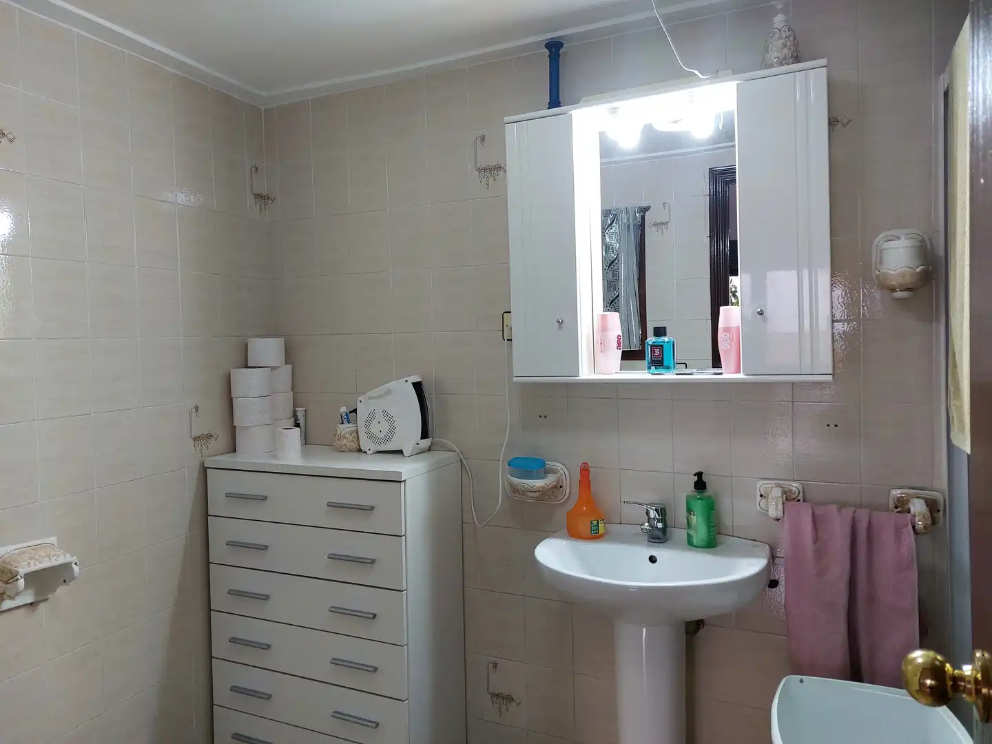 Casa adosada en venta en Bujalance