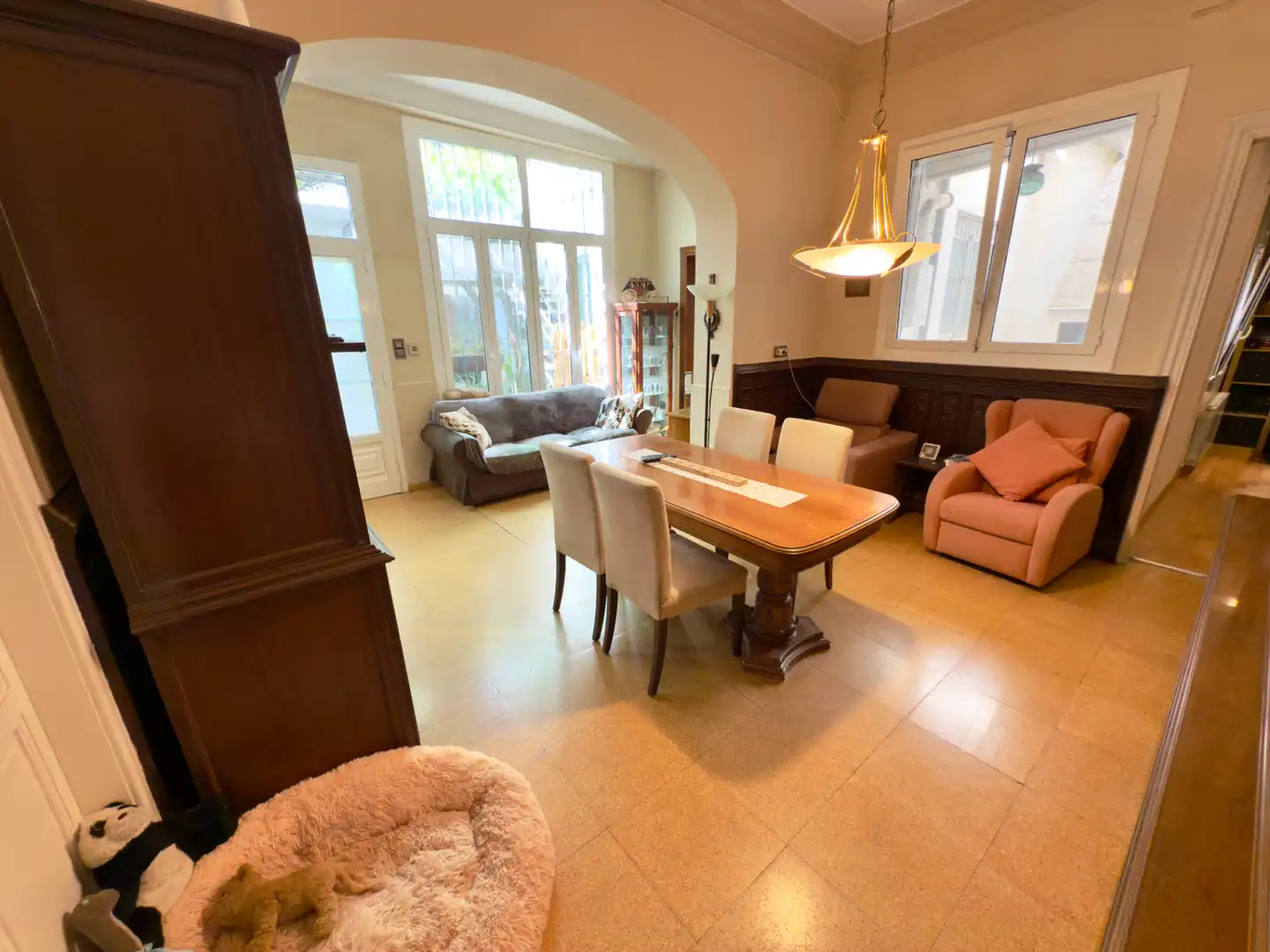 Wohnzimmer von Erdgeschoss zum Verkauf in Sant Boi de Llobregat mit Klimaanlage, Parkett und Terrasse