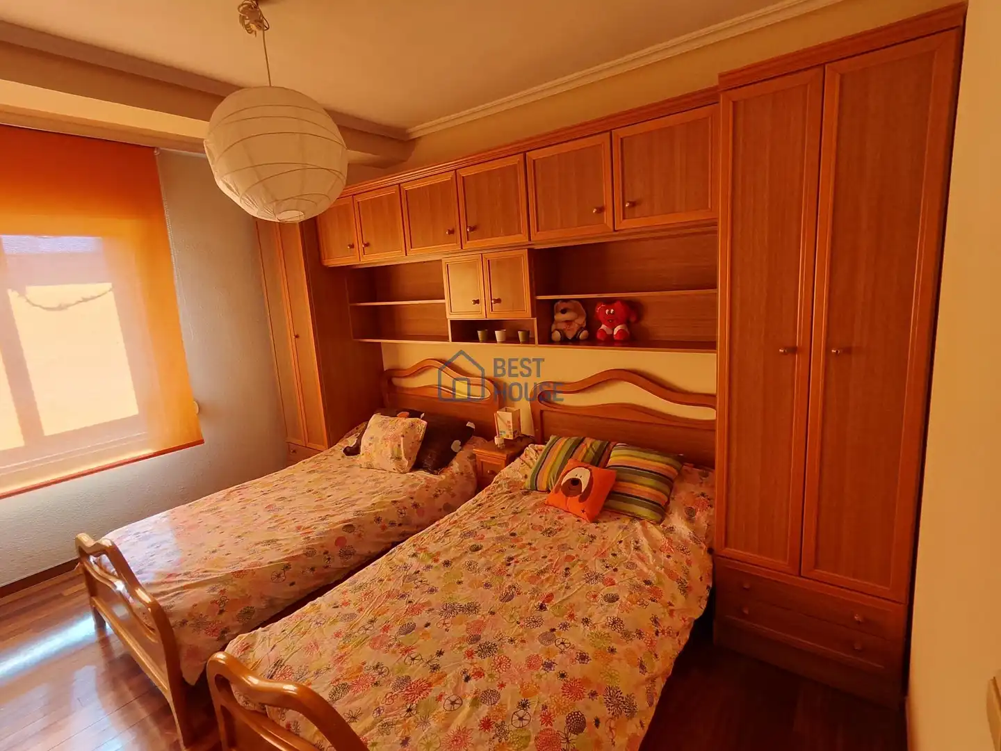 Habitación de Apartamento de alquiler en San Andrés del Rabanedo con Calefacción y Amueblado