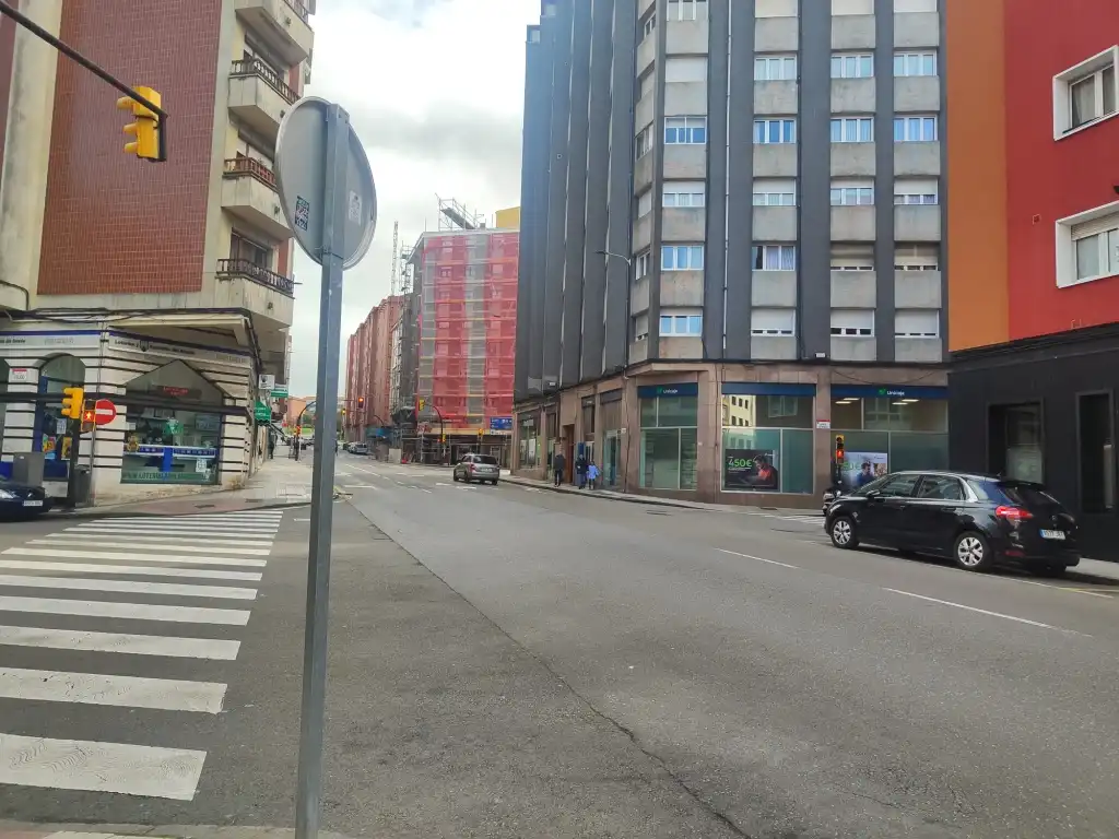 Vista exterior de Pis en venda en Gijón 