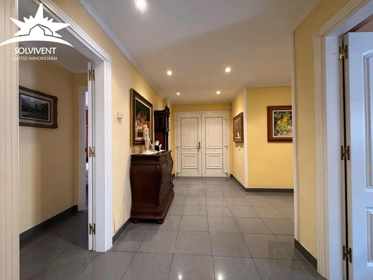 Houses for sale in Pallejà  with Air Conditioner, Heating and Private garden