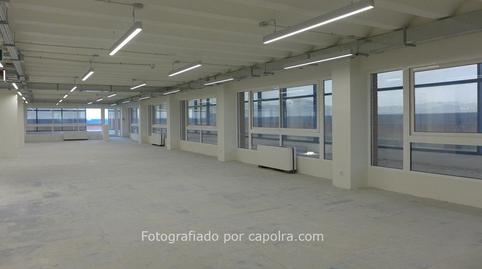 Foto 3 von Gebaude zur Miete in Samonta, Sant Joan - TV3, Sant Joan Despí