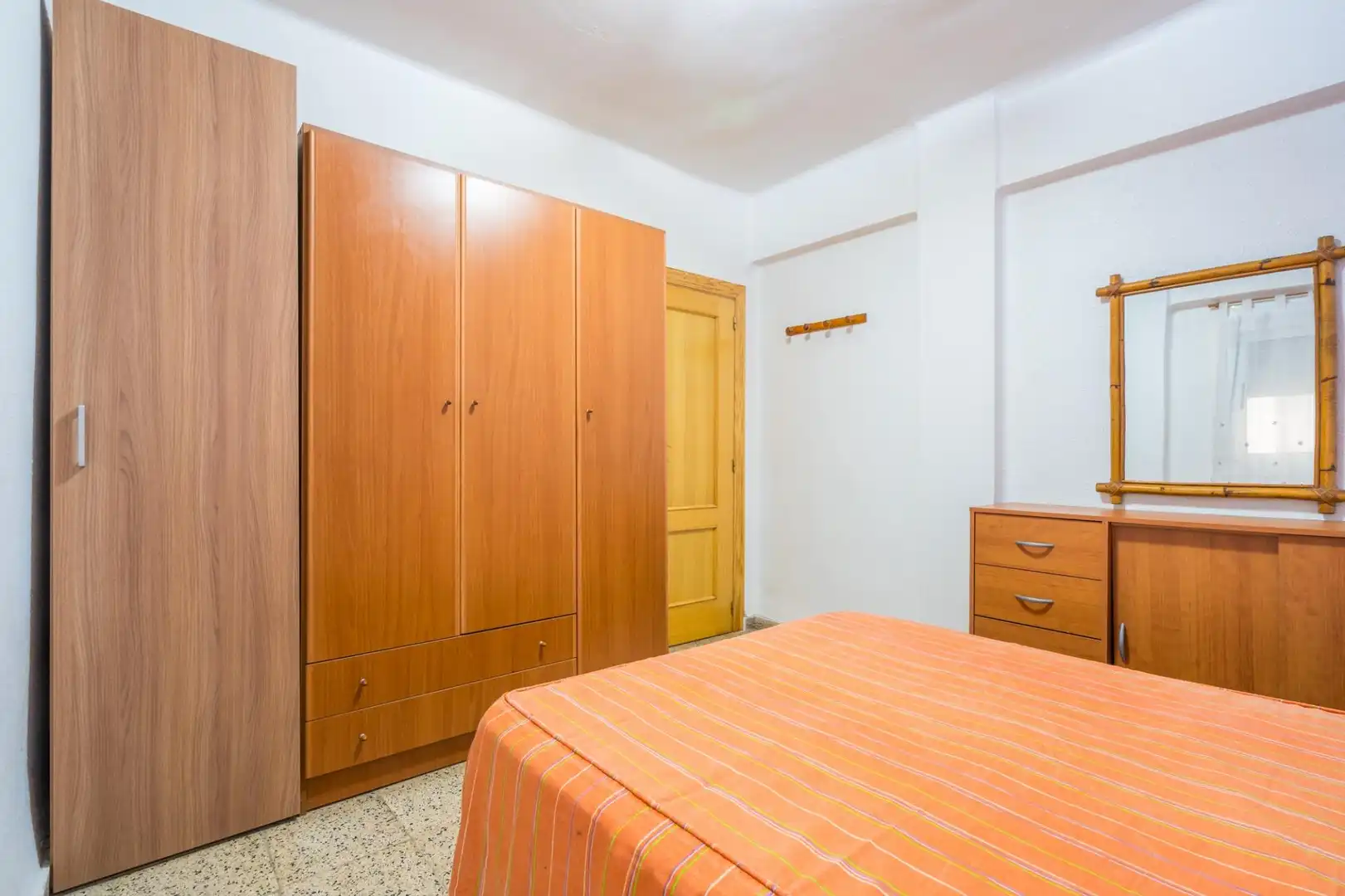 Dormitori de Apartament en venda en Sueca amb Terrassa