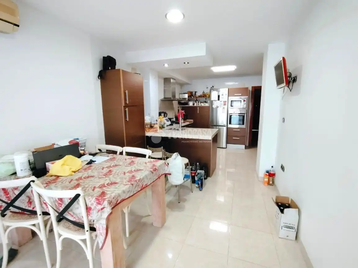 Cuina de Casa adosada en venda en Coria del Río