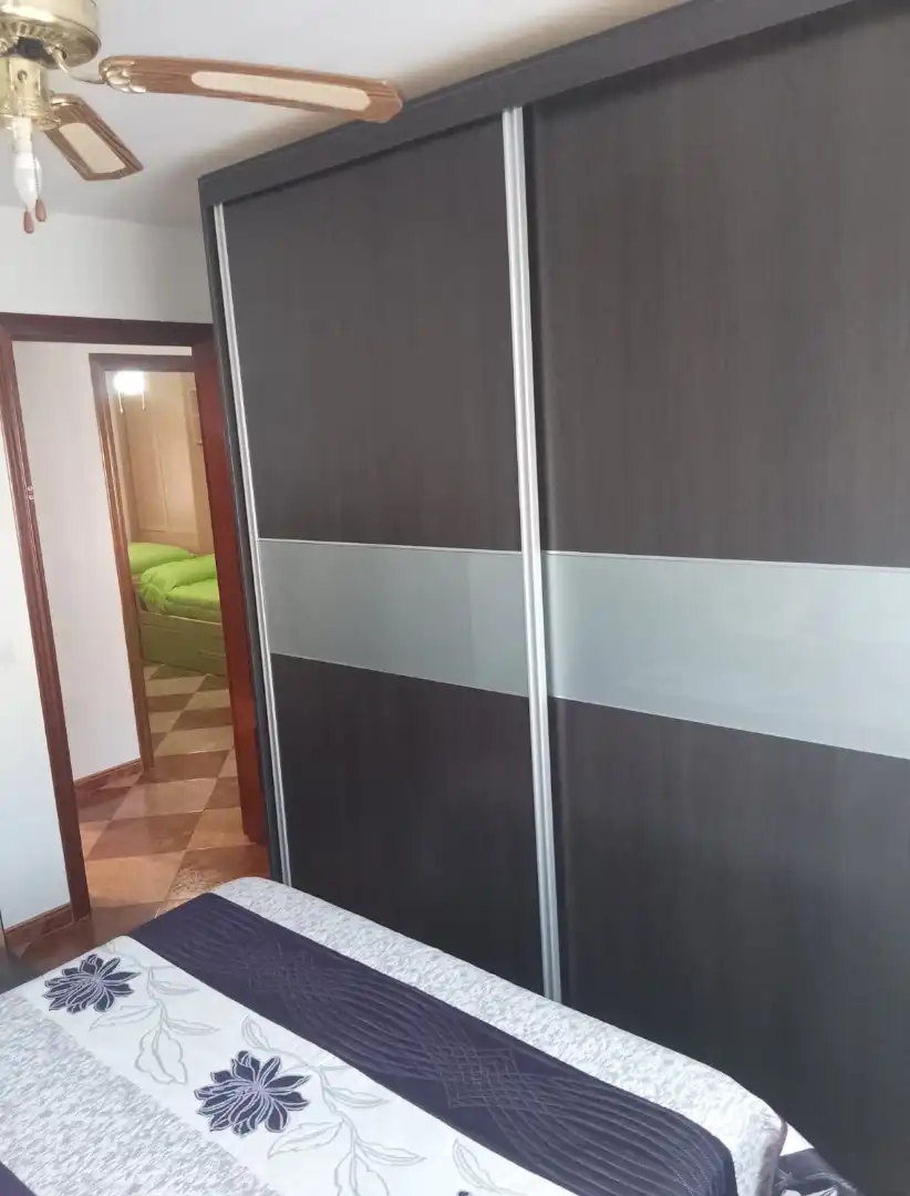 Dormitori de Pis en venda en Córdoba amb Aire condicionat, Terrassa i Moblat