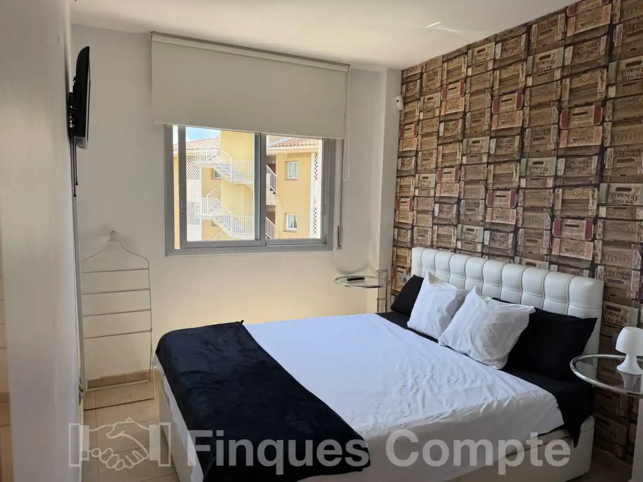 Habitación de Apartamento en venta en El Vendrell con Aire acondicionado, Terraza y Piscina comunitaria