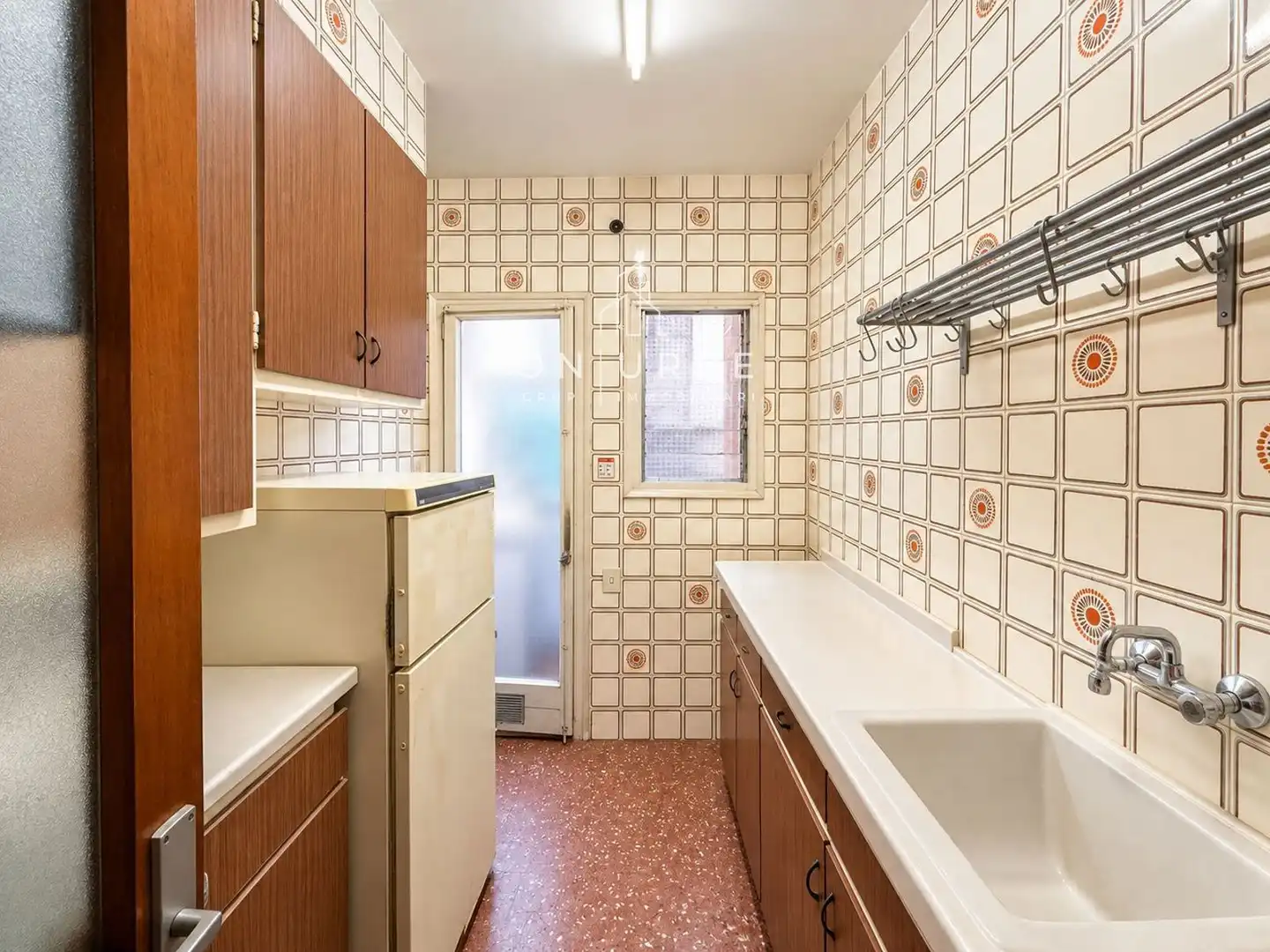 Kitchen of Flat for sale in Barcelona  with Heating, Terrace and Balcony