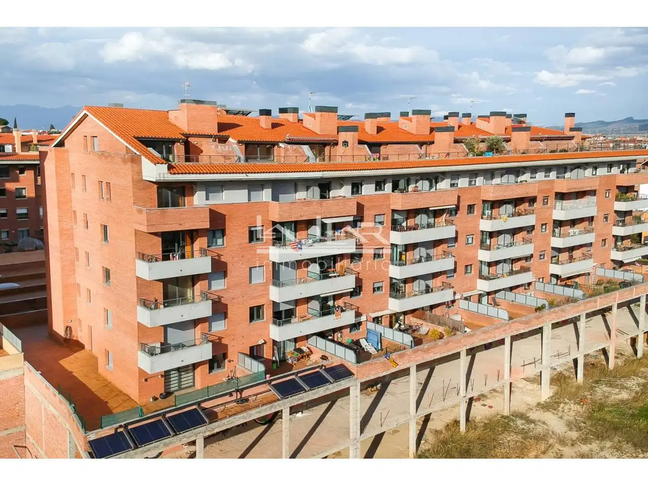 Vista exterior de Dúplex en venta en Vic con Aire acondicionado, Calefacción y Parquet
