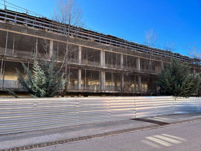 Edificio en Venta en Montclar en Puig-reig