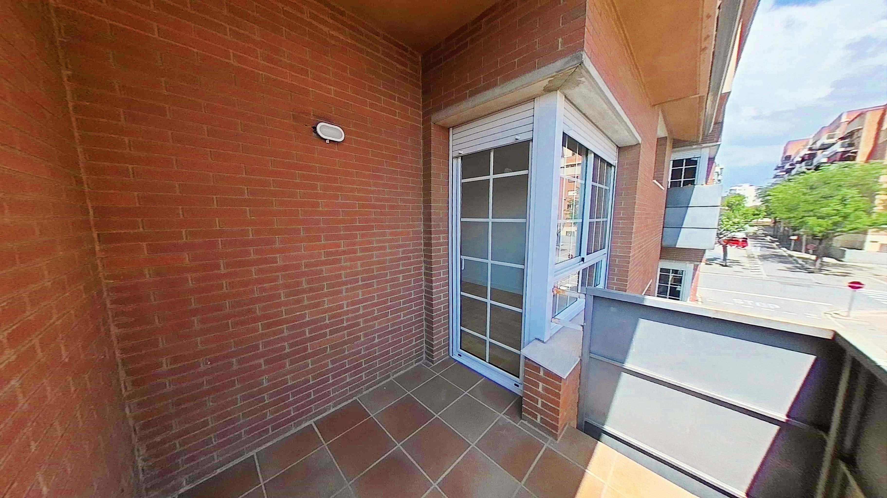 Balcony of Duplex for sale in Barberà del Vallès  with Heating, Terrace and Oven
