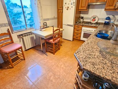 Kitchen of Flat for sale in  Madrid Capital  with Air Conditioner and Heating