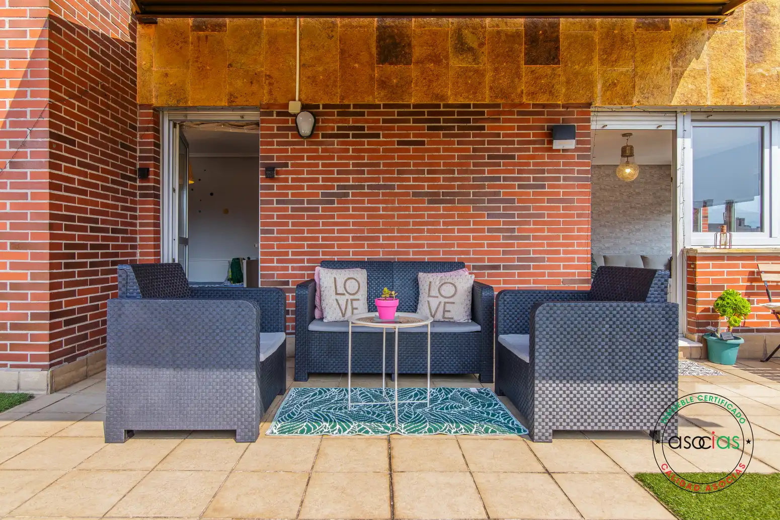 Terrassa de Àtic en venda en Oviedo  amb Calefacció, Jardí privat i Parquet