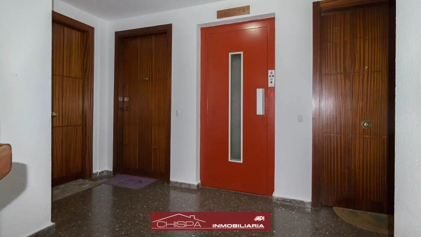 Piso en venta en Valencia con Calefacción y Balcón