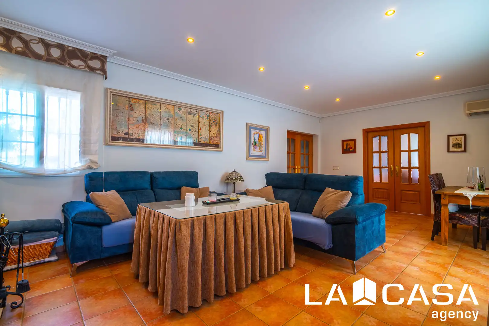 Chalet con piscina en venta en Cerros de Montequinto, imagen 2