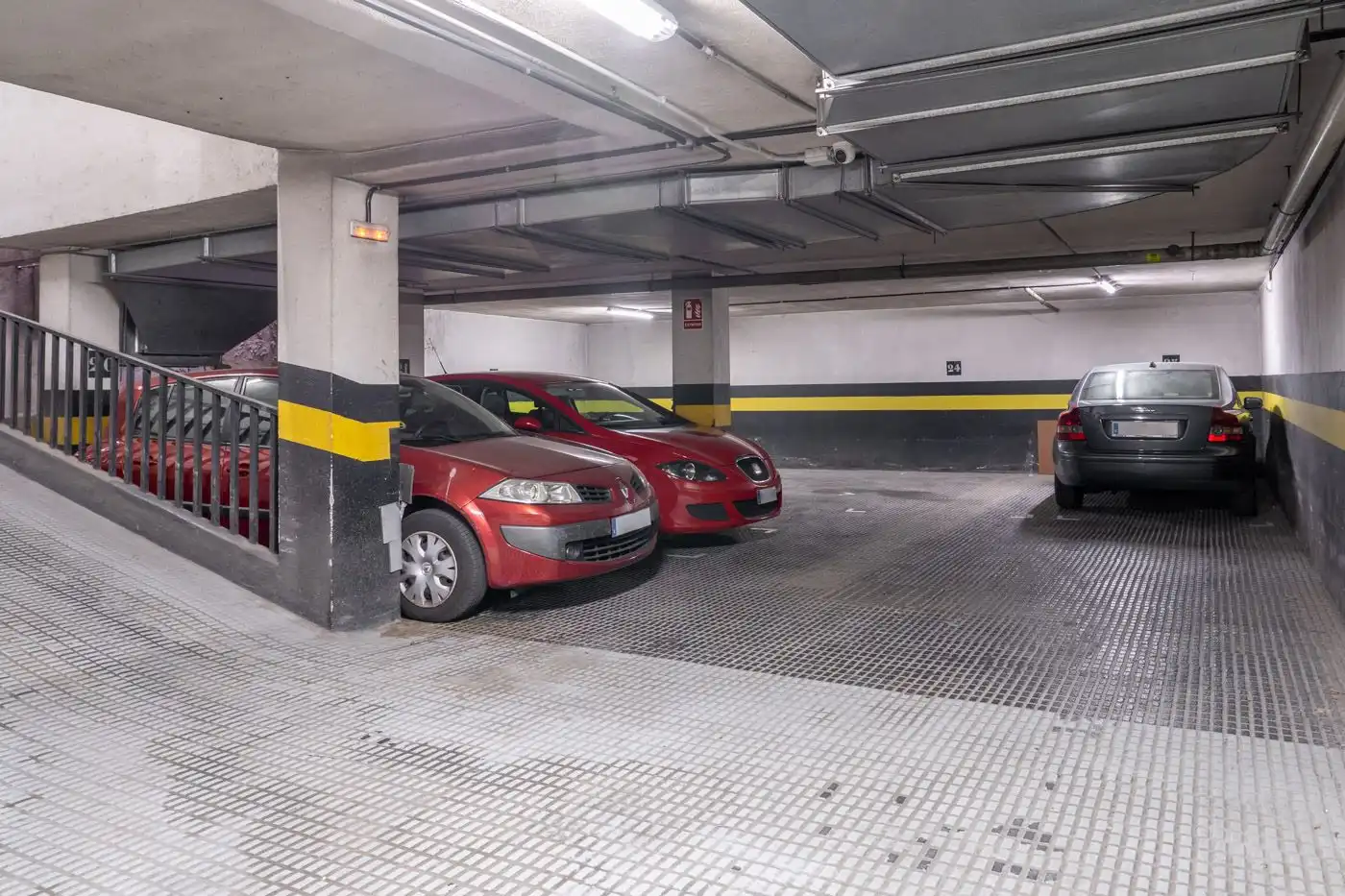 Parkplatz von Garage zur Miete in L'Hospitalet de Llobregat