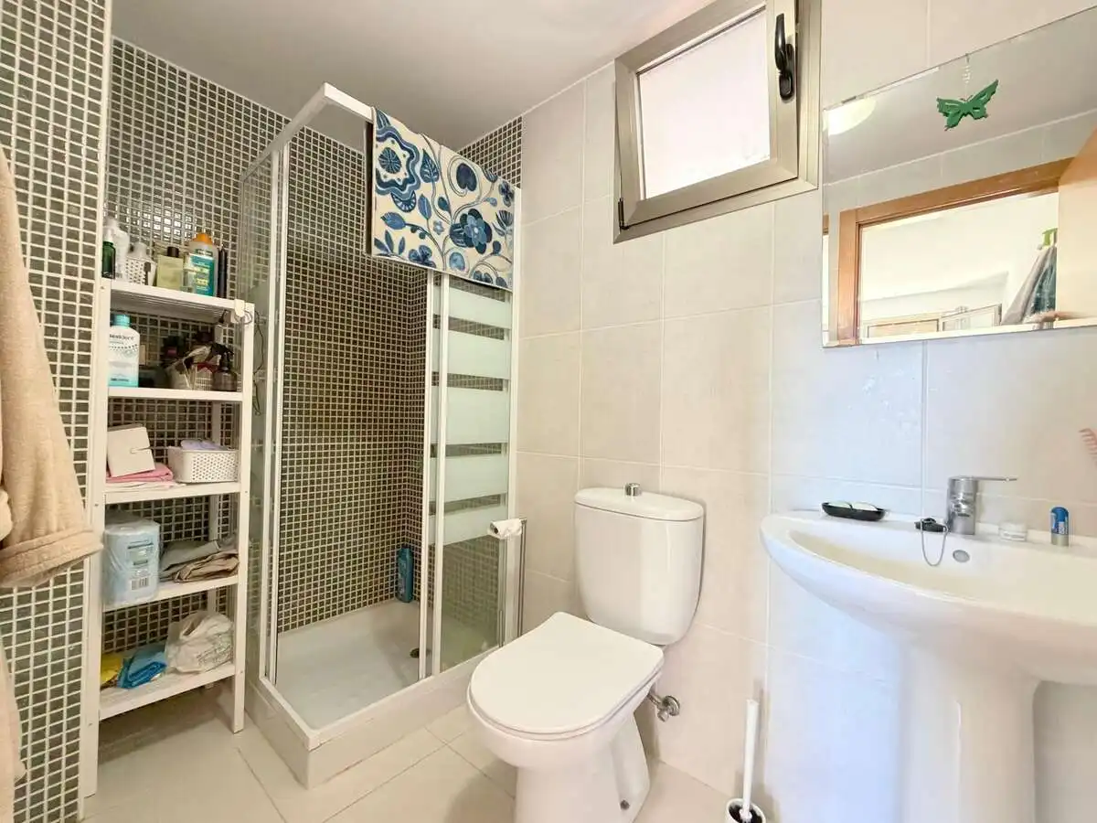 Bathroom of Flat for sale in Arrecife  with Storage room, Furnished and Balcony