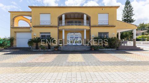 Espectacular chalet a 800 metros de la playa de Piles