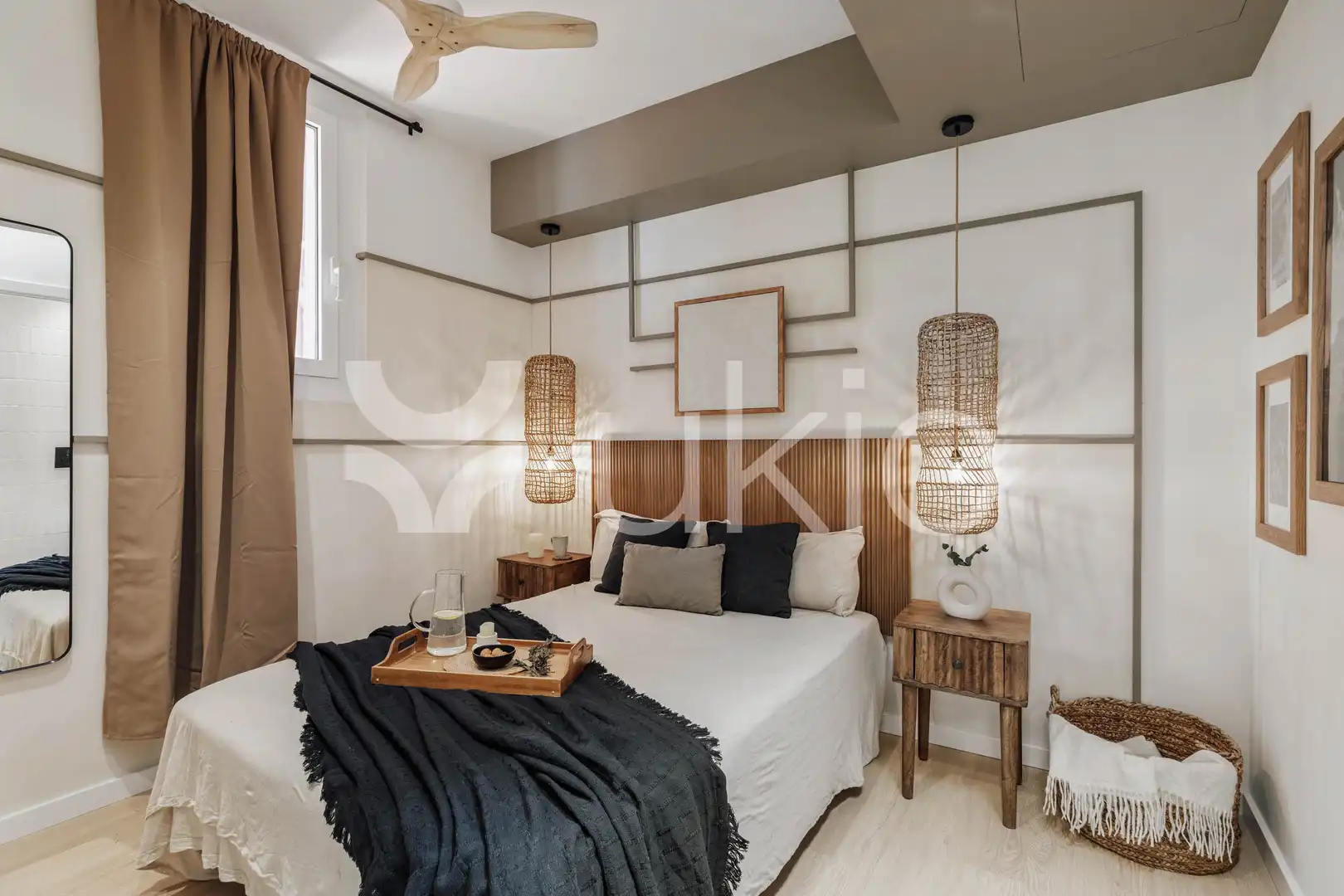 Bedroom of Apartments for rent in Barcelona  with Air Conditioner, Heating and Terrace