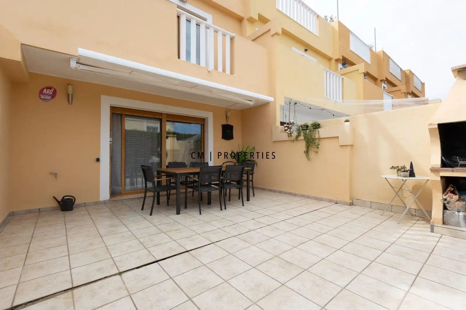 Terrace of Detached homes for rent in Chiva  with Air Conditioner, Heating and Parquet flooring