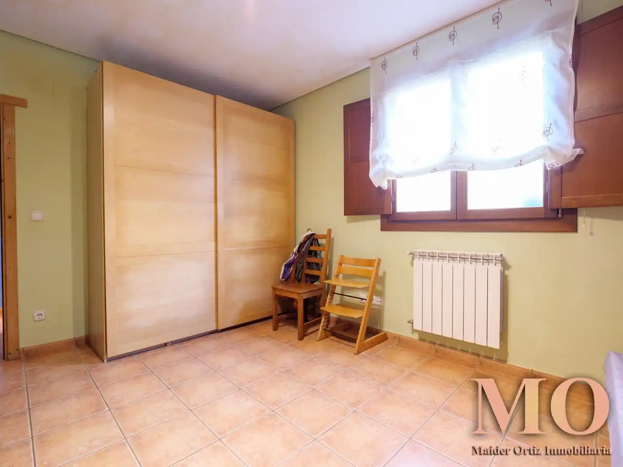 Schlafzimmer von Country house zum Verkauf in Bergara mit Heizung, Privatgarten und Terrasse