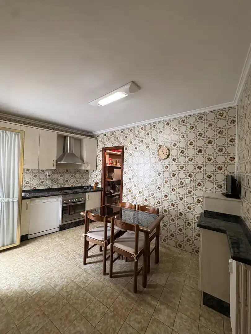 Küche von Wohnung zum Verkauf in  Albacete Capital mit Klimaanlage und Balkon