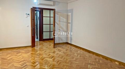 Photo 4 of Flat to rent in Caleruega, Costillares,  Madrid Capital