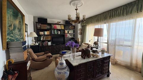 Foto 3 de Piso en venta en Calle Emilio Burgos, Casco Antiguo, Algeciras
