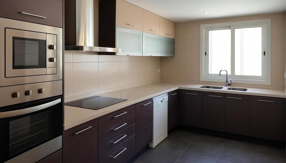 Photo 1 of Flat for sale in Carrer de França, Bellvitge, Barcelona