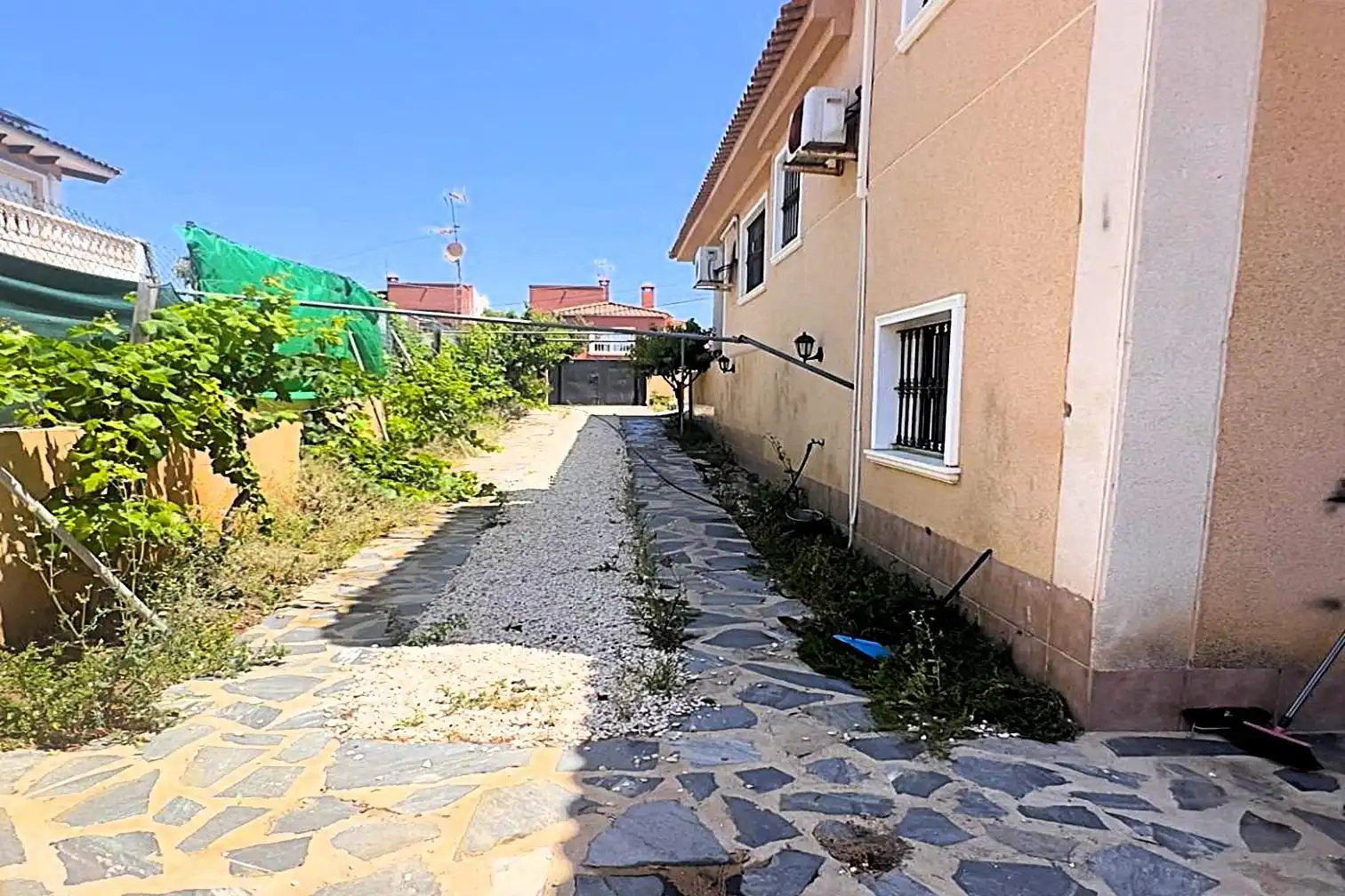 Casa pareada con jardín en venta en Calle C. Meridiano 4, imagen 13
