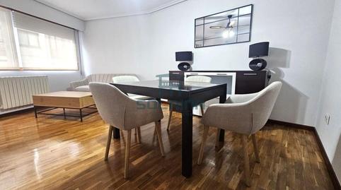 Foto 2 de Pis de lloguer a Ventiun, Ourense Capital