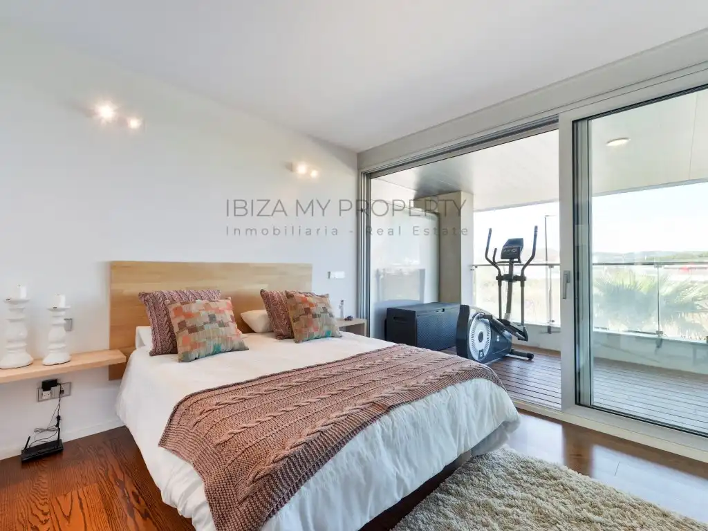 Habitación de Apartamento en venta en Eivissa con Aire acondicionado, Terraza y Amueblado