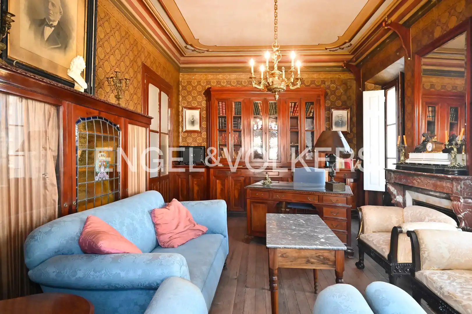 Sala de estar de Casa o chalet en venta en Laredo con Calefacción, Jardín privado y Trastero