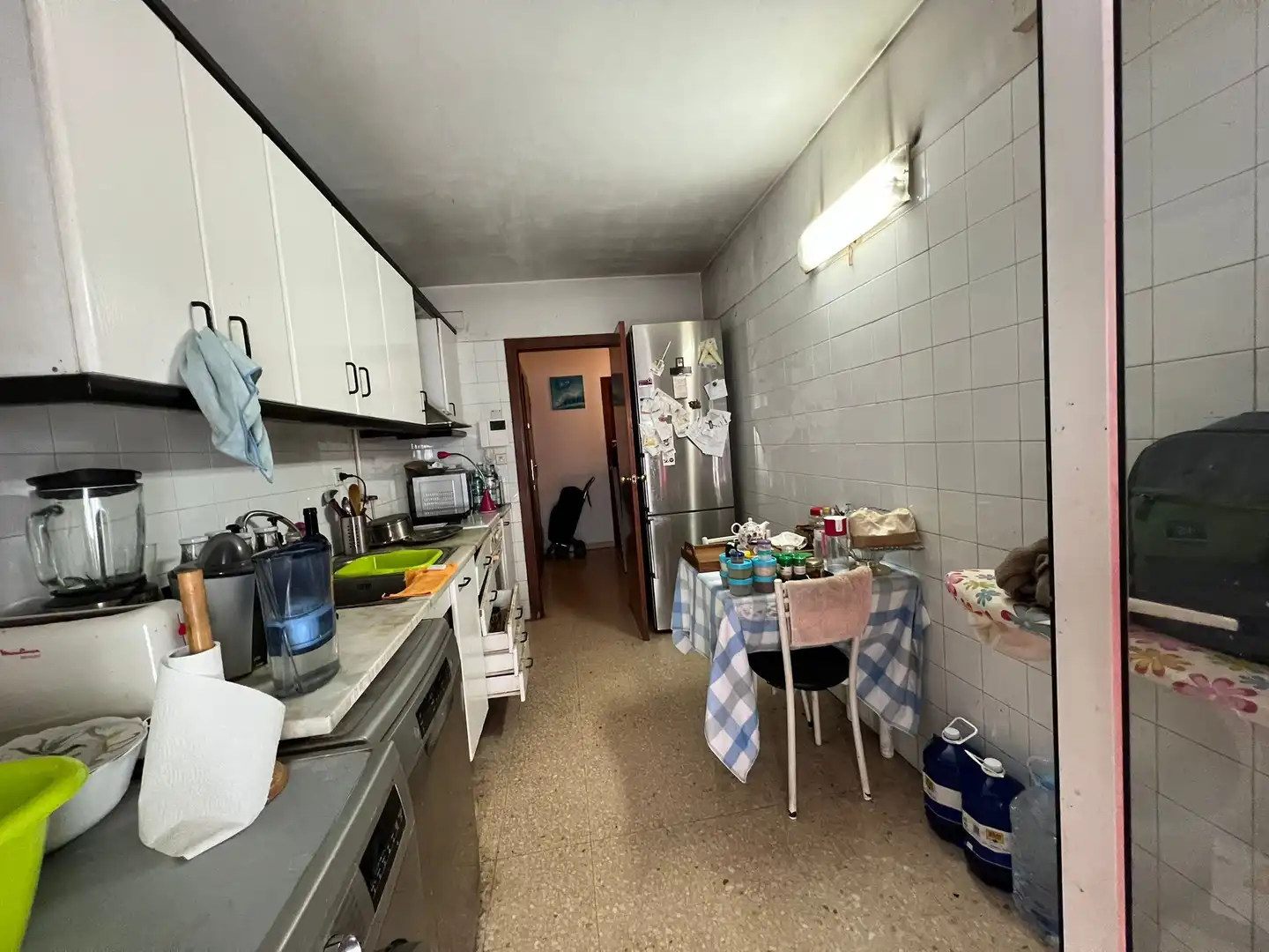 Küche von Wohnung zum Verkauf in Barcelona mit Balkon